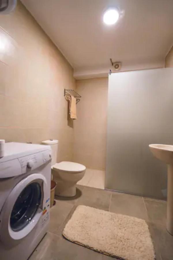 Karrain Villa-The Apartment Мадаба Екстер'єр фото